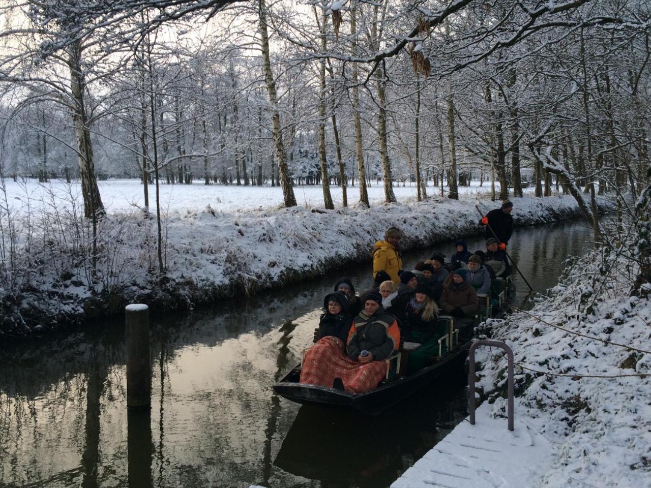 Ferienwohnungen Direkt Am Wasser Бург Екстериор снимка